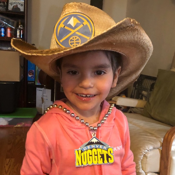 💜AVA’S CORNER IN GRANNY D’S CLOSET💜 - Picture 3 of 16